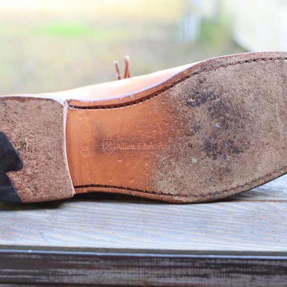 Allen Edmonds MacKenzie 10-D Tan Wholecut Mens Dress Shoes - Picture 11 of 13